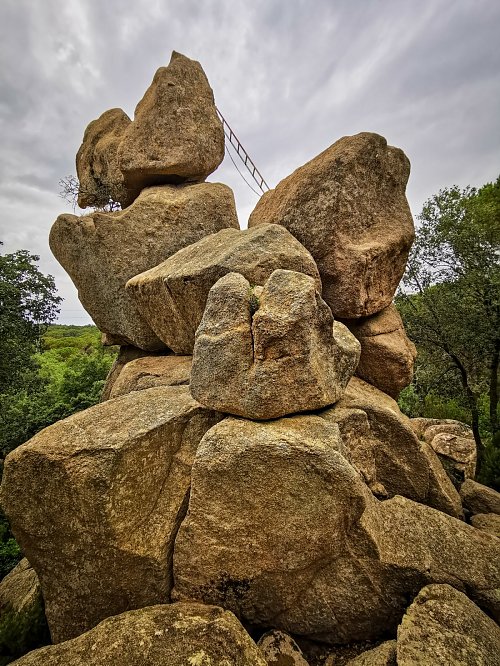 Pedra Sobre Altra