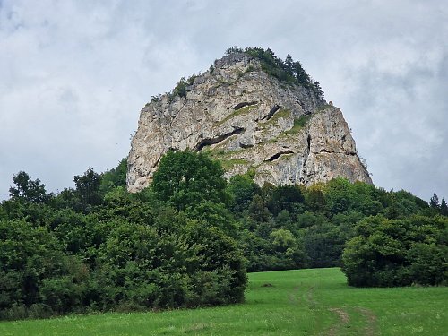 Ostrá skala