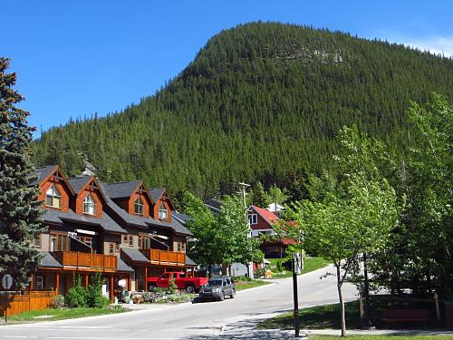 Tunnel Mountain