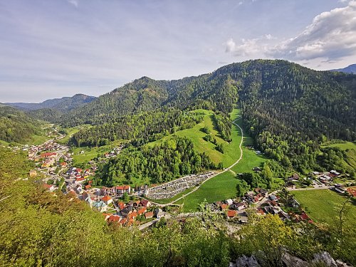 Pogled čez Črno, autor: Jiří Králík 