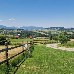 Łyżka, Stare Zamczysko a Pępówka