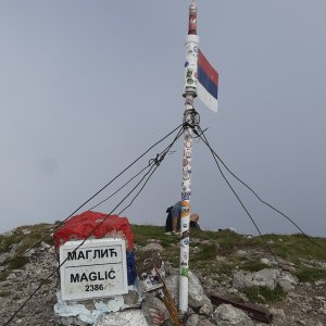 Magliče