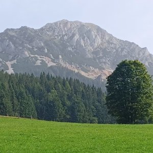 Rötelstein