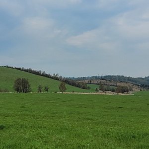 Zaječí vrch, Kozinec