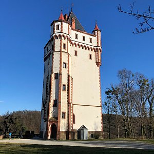 Hradec nad Moravicí