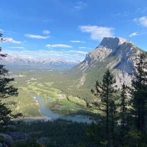 Tunnel Mountain 