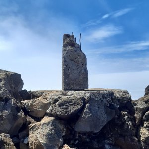 Montanha do Pico (2351 m n. m.)