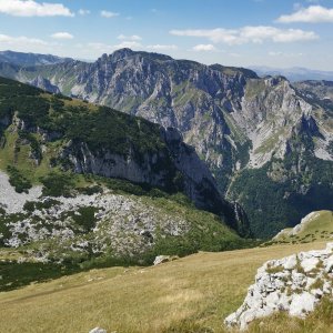Planinica, Škrčko jezero