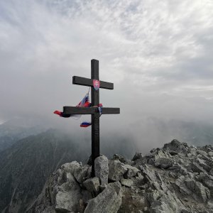 Kriváň ze Štrbského Plesa