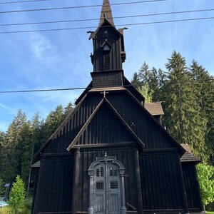 Bílá 