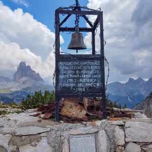 Dolomity