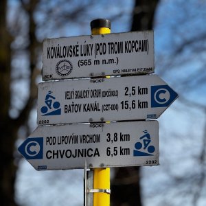 Biele Karpaty - Kamená búda, Čupy