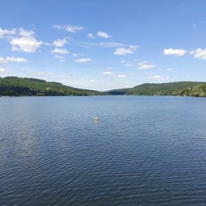 Přehrada 