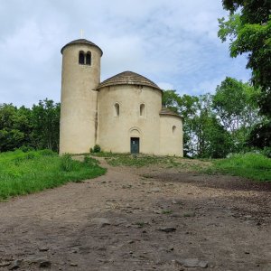Říp 461 m, Dolnooharská tabule