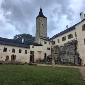 Řásna- Roštejn