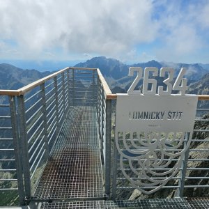 Vysoké Tatry: Lomnický štít Jordánkou z Hrebienku přes Téryho chatu