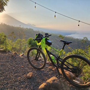 Selang - Bukit Jemeluk & Bukit Kresek