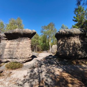 Broumovské stěny,Slavný,Bozanovicky Špičák,Modrý kámen,Suchý Důl