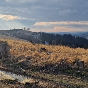 Črchľa, Chotárny kopec, Ochodnická hoľa