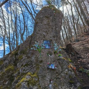 Horný Hričov - Hlboké nad Váhom