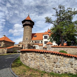 Hněvín - za magistrem Kellym