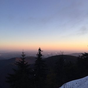 Adéla Elblová on the summit of Lysá hora (12.4.2021 6:10)