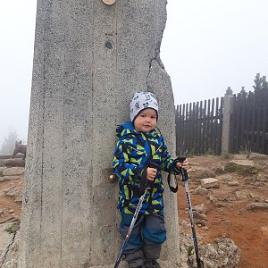Su Mischelle na vrcholu Lysá hora (25.9.2019 12:22)