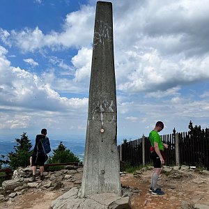 Týnka na vrcholu Lysá hora (25.6.2022 12:30)