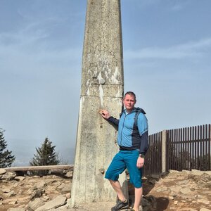Rysio pysio on the summit of Lysá hora (31.3.2024 12:15)