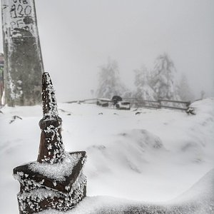 Zuzka Brožková na vrcholu Lysá hora (5.1.2021 12:09)