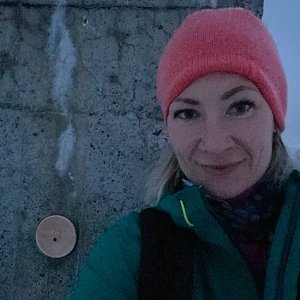 Janka on the summit of Lysá hora (26.1.2021 17:01)