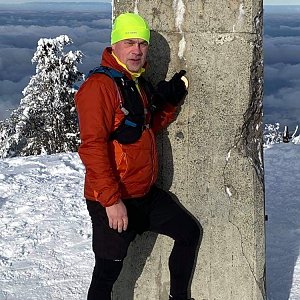 Radek Káňa on the summit of Lysá hora (31.1.2021 9:50)
