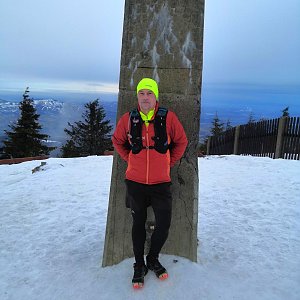 Radek Káňa on the summit of Lysá hora (3.2.2021 16:36)