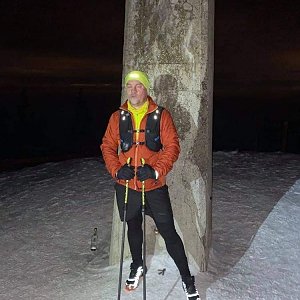 Radek Káňa on the summit of Lysá hora (8.2.2021 18:00)