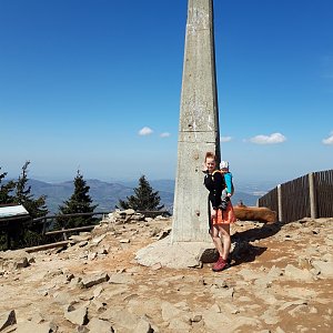 Su Mischelle na vrcholu Lysá hora (25.4.2019 12:30)