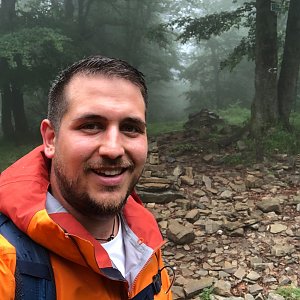 Martin Kostřeba na vrcholu Tanečnice (26.6.2021 8:23)