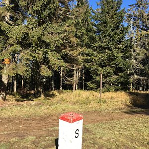 Adam Farny na vrcholu Trzy kopce/Brco (23.10.2022 12:25)