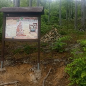 Edit on the summit of Godula (8.5.2026 17:17)