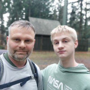 Bohumír Michal na vrcholu Větrný vrch (1.11.2025 13:34)
