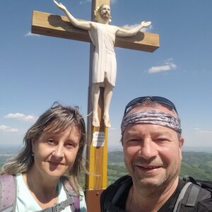 Jiří a Iveta na vrcholu Ondřejník (1.5.2024 13:46)