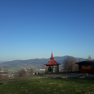 Veronika Hronková na vrcholu Ondřejník (8.4.2020 17:36)