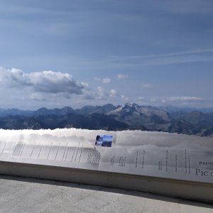 ŠenovKK on the summit of Pic du Midi de Bigorre (22.7.2023 10:51)