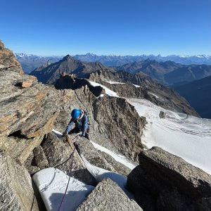 Martin Malý on the summit of Gran Paradiso (29.8.2026 8:50)