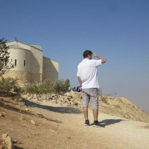 David Pšenica on the summit of Mount Nebo (15.11.2016 11:00)