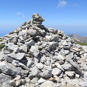 Radka D on the summit of Gingilos JV (23.5.2016 11:54)