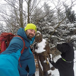 Pvlzck na vrcholu Ropice (19.1.2018 7:16)