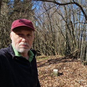 Rastislav Biarinec on the summit of Kohútky (4.4.2026 10:21)