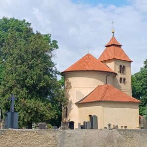 Tomáš Marek na vrcholu Budeč (17.6.2023 10:26)