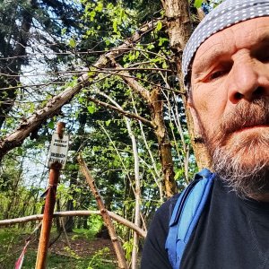 Jaroslav Flidr na vrcholu Cukmantel (30.4.2025 7:50)