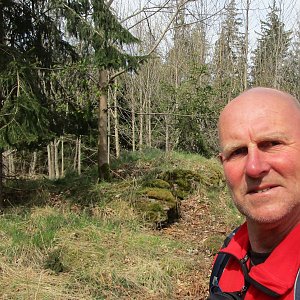 Michal Kříž on the summit of Kalovy (30.4.2022 11:23)